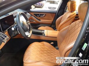 Mercedes-Benz S-Class S400 d 4MATIC 2023 года из Южной Кореи