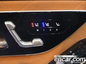 Mercedes-Benz S-Class S400 d 4MATIC 2023 года из Южной Кореи