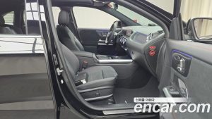 Mercedes-Benz GLA-Class GLA250 4MATIC 2025 года из Южной Кореи
