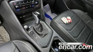 Volkswagen Tiguan 2.0 TSI Prestige 2023 года из Южной Кореи