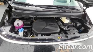 Hyundai Staria 4WD Lounge 9-Seater 2025 года из Южной Кореи