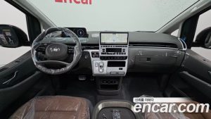 Hyundai Staria 4WD Lounge 9-Seater 2025 года из Южной Кореи