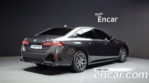 BMW 5-Series 520i Special Edition 2026 года из Южной Кореи