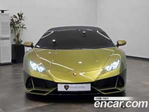 Lamborghini Huracan LP640-4 EVO SPYDER 2023 года из Южной Кореи