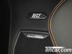 Lamborghini Huracan LP640-4 EVO SPYDER 2023 года из Южной Кореи