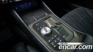Kia K8 Signature Black 2025 года из Южной Кореи