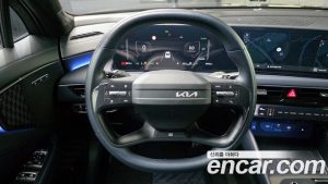 Kia K8 Signature Black 2025 года из Южной Кореи