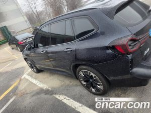 BMW iX3 M Sport 2025 года из Южной Кореи