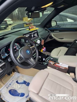 BMW iX3 M Sport 2025 года из Южной Кореи
