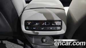 Hyundai Palisade Дизель 2.2 2WD 2024 года из Южной Кореи