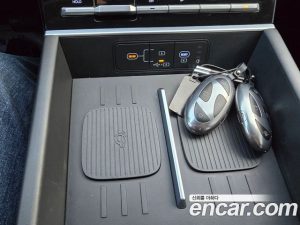 Hyundai Santafe Бензин 2.5T 2WD 2024 года из Южной Кореи