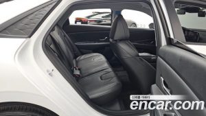 Hyundai AVANTE 1.6 2026 года из Южной Кореи
