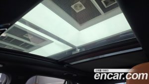 Mercedes-Benz GLC-Class GLC300 4MATIC Avantgarde 2025 года из Южной Кореи