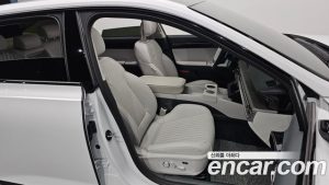 Hyundai Grandeur 2.5 Бензин 2WD 2025 года из Южной Кореи