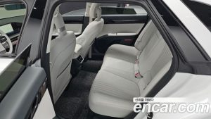 Hyundai Grandeur 2.5 Бензин 2WD 2025 года из Южной Кореи