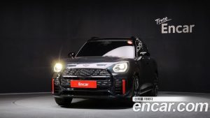 Mini Countryman ALL4 JCW First Edition 2025 года из Южной Кореи