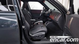 Mini Countryman ALL4 JCW First Edition 2025 года из Южной Кореи