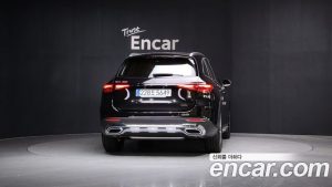 Mercedes-Benz GLC-Class GLC300 4MATIC Avantgarde 2025 года из Южной Кореи