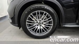 Mercedes-Benz GLC-Class GLC300 4MATIC Avantgarde 2025 года из Южной Кореи