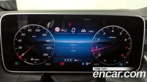 Mercedes-Benz GLC-Class GLC300 4MATIC Avantgarde 2025 года из Южной Кореи