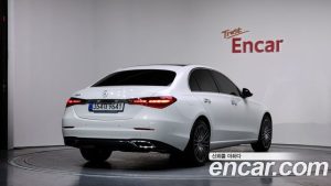 Mercedes-Benz C-Class C200 Avantgarde 2025 года из Южной Кореи