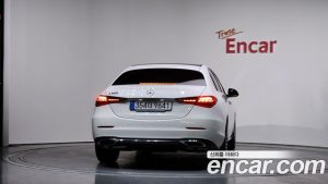 Mercedes-Benz C-Class C200 Avantgarde 2025 года из Южной Кореи