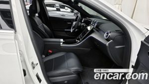 Mercedes-Benz C-Class C200 Avantgarde 2025 года из Южной Кореи