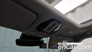 Kia EV3 Standard 2WD 2025 года из Южной Кореи