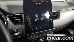Renault-KoreaSamsung XM3 1.6 E-TECH Inspire 2023 года из Южной Кореи