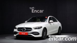 Mercedes-Benz C-Class C200 Avantgarde 2025 года из Южной Кореи