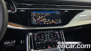 Audi Q8 55 TFSI 4WD Premium 2023 года из Южной Кореи