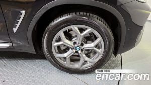 BMW X4 xDrive20i xLine 2024 года из Южной Кореи