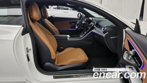 Mercedes-Benz CLE-Class CLE450 4MATIC Coupe 2025 года из Южной Кореи