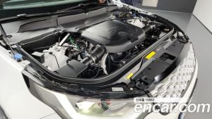 Land Rover Discovery D250 S 2024 года из Южной Кореи