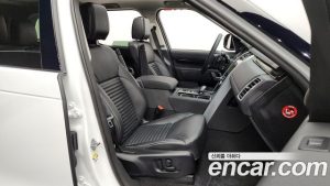 Land Rover Discovery D250 S 2024 года из Южной Кореи