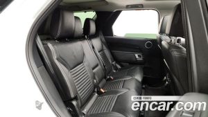 Land Rover Discovery D250 S 2024 года из Южной Кореи