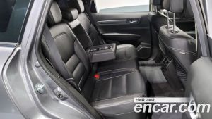 Renault-KoreaSamsung QM6 2.0 GDe RE Signature 2WD 2022 года из Южной Кореи