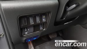 Renault-KoreaSamsung QM6 2.0 GDe RE Signature 2WD 2022 года из Южной Кореи