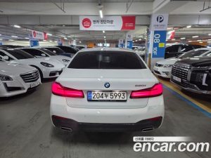 BMW 5-Series 520i M Sport 2023 года из Южной Кореи