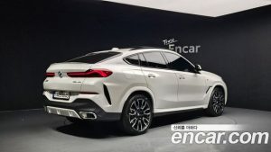 BMW X6 xDrive40i M Sport 2024 года из Южной Кореи