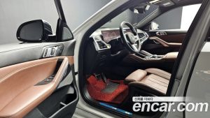 BMW X6 xDrive40i M Sport 2024 года из Южной Кореи
