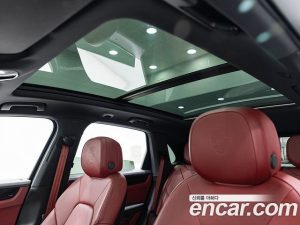 Porsche Cayenne 3.0 2023 года из Южной Кореи