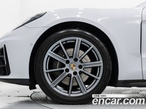 Porsche Panamera 2.9 AWD 2024 года из Южной Кореи
