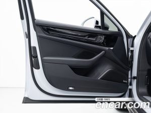 Porsche Panamera 2.9 AWD 2024 года из Южной Кореи