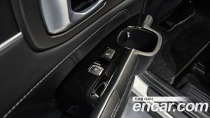 Kia Sorento Дизель 2.2 2WD 2025 года из Южной Кореи