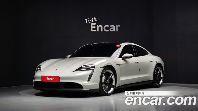Porsche Taycan 4S 2022 года из Кореи