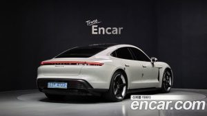 Porsche Taycan 4S 2022 года из Южной Кореи