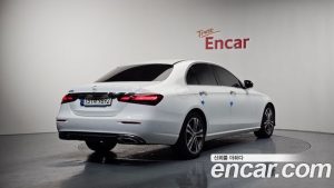 Mercedes-Benz E-Class E250 Avantgarde 2023 года из Южной Кореи