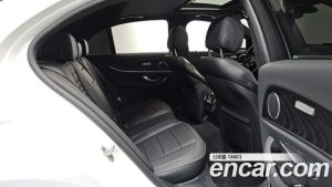 Mercedes-Benz E-Class E250 Avantgarde 2023 года из Южной Кореи