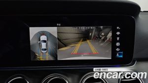 Mercedes-Benz E-Class E250 Avantgarde 2023 года из Южной Кореи